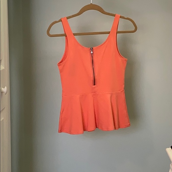 Express peplum tank top - Picture 2 of 2